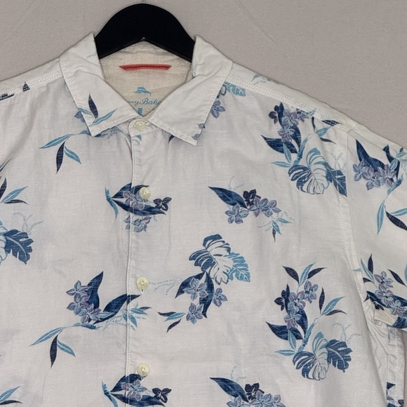 Tommy Bahama Other - Tommy Bahama Men's Large Linen Blend Floral Short Sleeve Shirt‎ Hawaiian